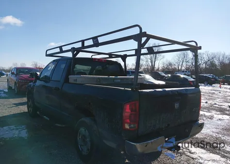 2005 Dodge Ram 1500 Slt/Laramie z USA, uszkodzony, nr VIN 1D7HU18N65S362400